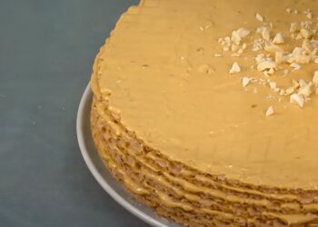 Вафельный торт, кадр из видео