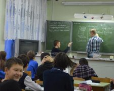 Судьба украинских учителей спровоцировала громкий скандал в сети