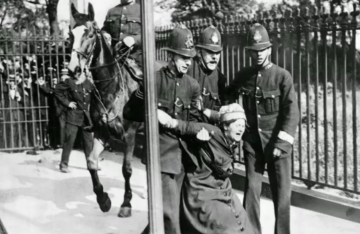 Лондон, 1857. Арешт учасниці мітингу суфражисток