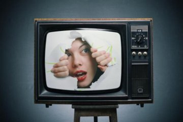 Интернет по карточкам и пиво по 1,5 грн: в интернете показали донецкую рекламу 