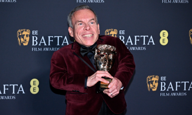 Уорик Дэвис