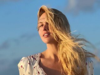 Оля Полякова, instagram.com/polyakovamusic