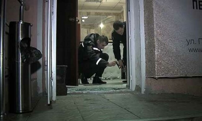 В винницкий салон красоты бросили гранату