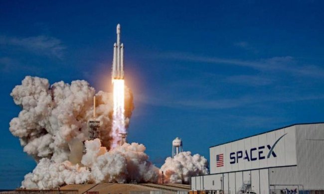 Як в старі добрі: космічні ракети відправлять у небо катапультою