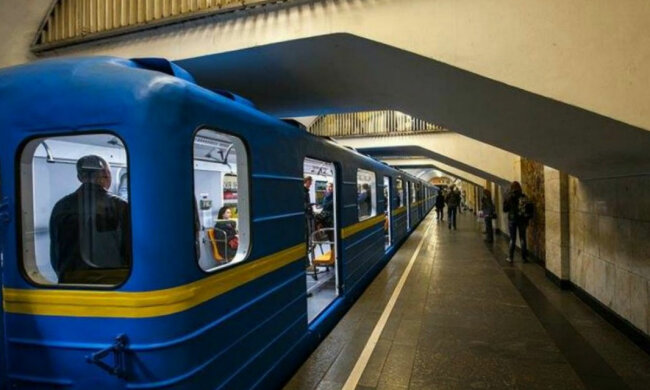 Серйозна НС переполошила київську підземку, лічені секунди до катастрофи: у мережі показали фото