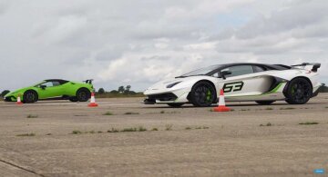 Lamborghini Aventador SVJ и Huracan Performante, скриншот