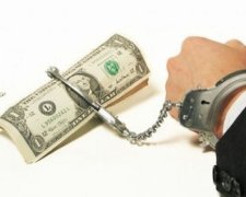 Осенью украинцев ждет раскрытие громких коррупционных дел