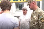 Видача повістки, скріншот: YouTube