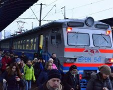 Чекай мене в електричці: в Мелітополі різко змінився графік руху, - що потрібно знати