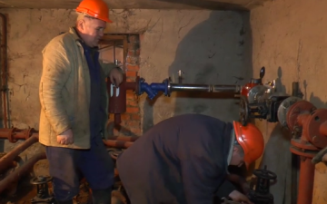 Загальнобудинковий лічильник. Фото: скрін youtube