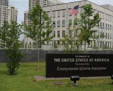 Посольство США просит американцев в Украине завтра сидеть дома: вот причина тревоги