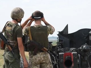 Артилеристи ЗСУ. Фото: facebook.com/MinistryofDefence.UA