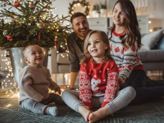 Поздоровлення у віршах, https://www.sassymamahk.com/style-family-festive-fashion/