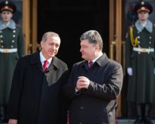 Головне за ніч: Ердоган в Києві та скандальне рішення Трампа