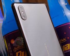 Новый патент Xiaomi подтвердил появление Mi Mix 3