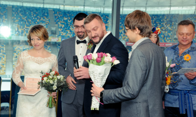 Во Львове - свадебный бум: как стать супругами за сутки