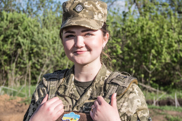 Украинская "Княжна" спрятала платья в шкаф и ушла на фронт: "Бойцовский характер и задатки лидера"
