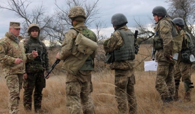 Три тисячі українських десантників проходять підготовку на Херсонщині (фото)