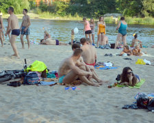 У Києві на пляжах відбуваються дивні речі: куди краще не потикатися