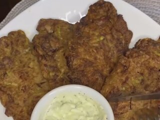 Рублені котлети з кабачка та печінки: фото скрін рецепту