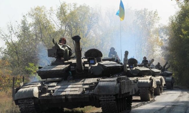 Генштаб ЗСУ завершує відведення танків