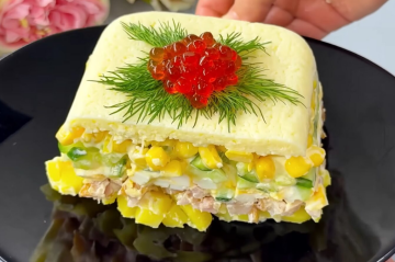 Новогодний салат, кадр из видео