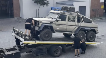 Mercedes G63 AMG 6X6, скріншот: YouTube