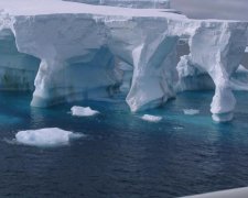 Ледники Антарктиды тают с ошеломляющей скоростью
