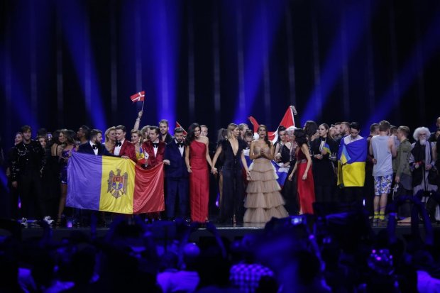Любимица украинского Нацотбора на Евровидение "продалась" России