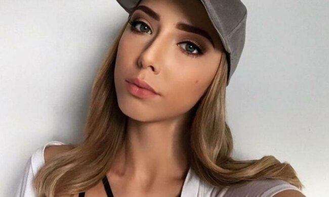 Все показала: дочка Емінема вже давно не маленька дівчинка