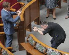 Інавгурація Зеленського: українцям показали обличчя Ради у всій красі, "червоніли та пихтіли"