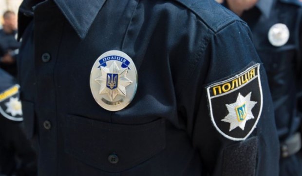 Львовского полицейского уволили из-за драки