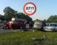 Мати й син загинули в аварії під Тернополем