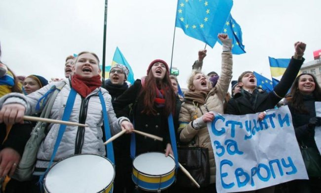 Темний прайс: стали відомі розцінки хабарів столичних вузів