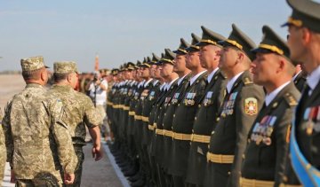 Півтора генерала на солдата: Бірюков зруйнував міф "віджатою" довідкою