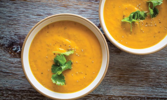 Легкий суп-пюре з імбирем і морквою