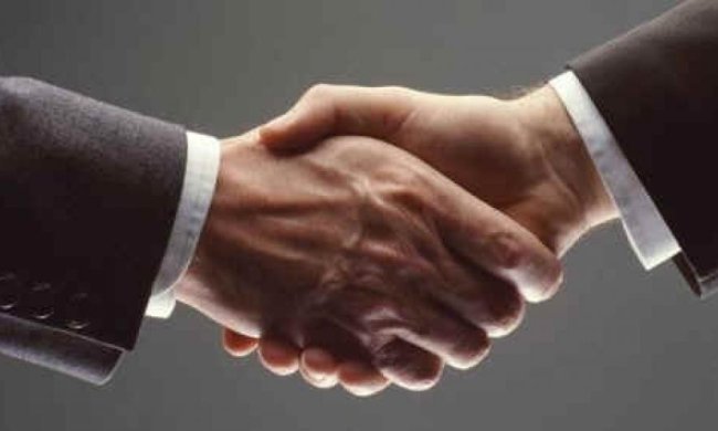 Смерть можна передбачити за потиском руки