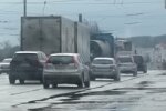 Перевірки на блокпостах.  Фото: Youtube