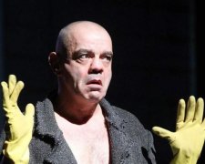 Кругом фашисты: донецкая фанатка Райкина прорвалась в Одессу