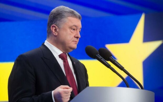 Главное за ночь: ликвидация "ЛДНР"и президентские амбиции Порошенко