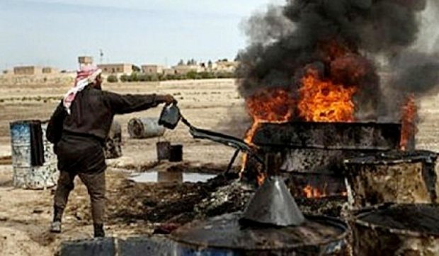 В Сирии террористы захватили последнее нефтяное месторождение