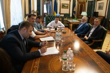 МВФ спрогнозував курс долара до гривні в кінці року: що станеться з грошима українців