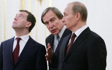 Шайка Путина вызвала у европейцев четкие ассоциации