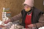 Яйца, рынок. Фото: Знай.ua