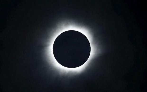 Сонячне затемнення 11 серпня: що категорично не можна робити