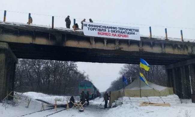 Боевики выдвинули Украине ультиматум из-за блокады