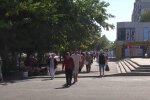 В Киеве на Майдане лежит тело под тканью, своеобразная "инициатива"