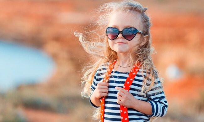 Лікар Комаровський порадив головні правила вибору сонцезахисних окулярів на літо: залежить від кольору очей