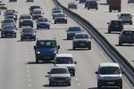 Добре, що не БТР: у Київ приперлося чотириколісне опудало з міткою бойовиків