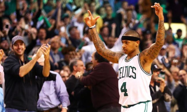 НБА: Неймовірний кидок Томаса в падінні - найкращий момент ігрового дня